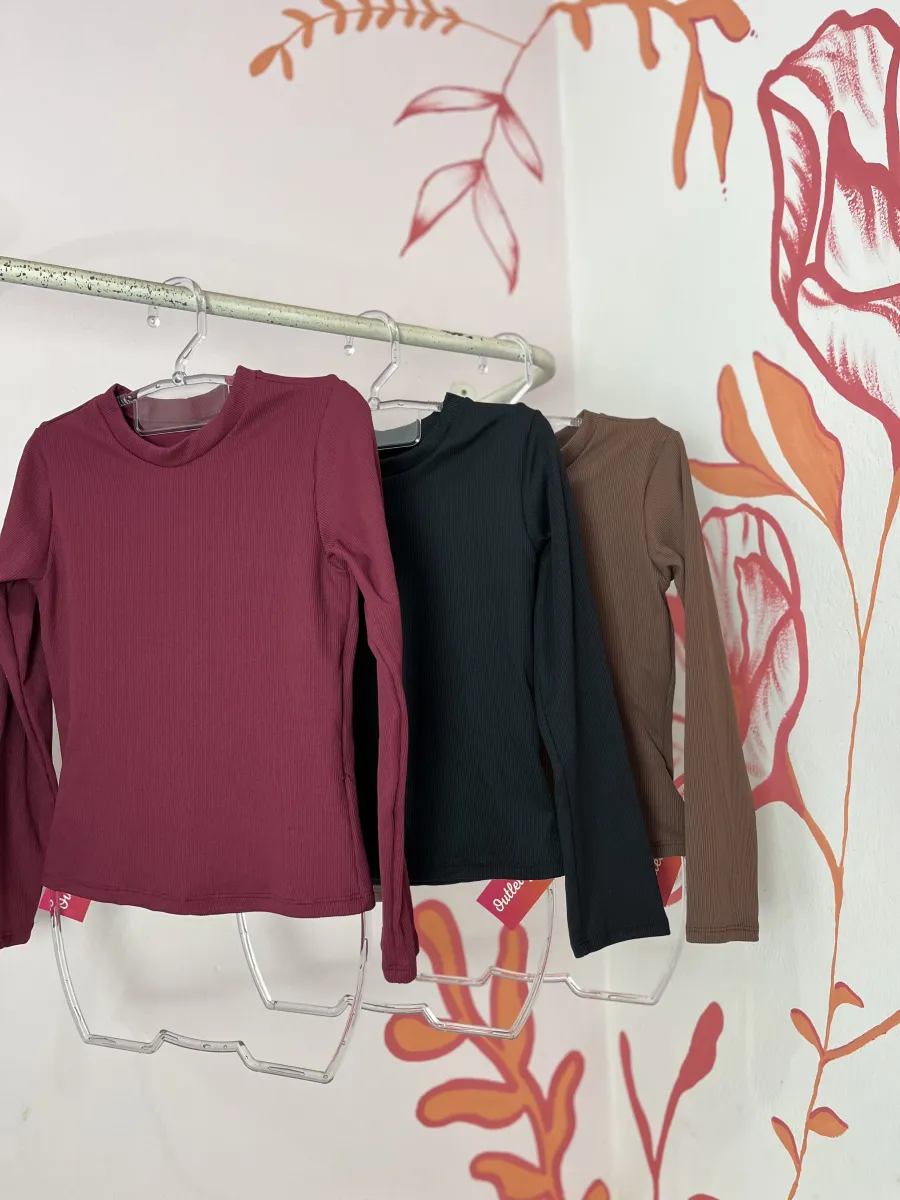 Blusa peluciada